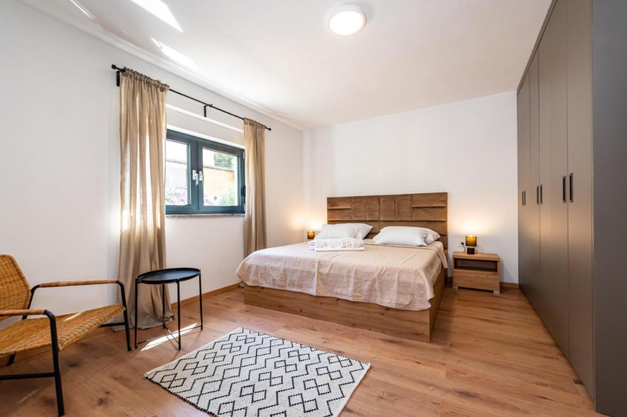 Villa Marta Mandre Esterno foto
