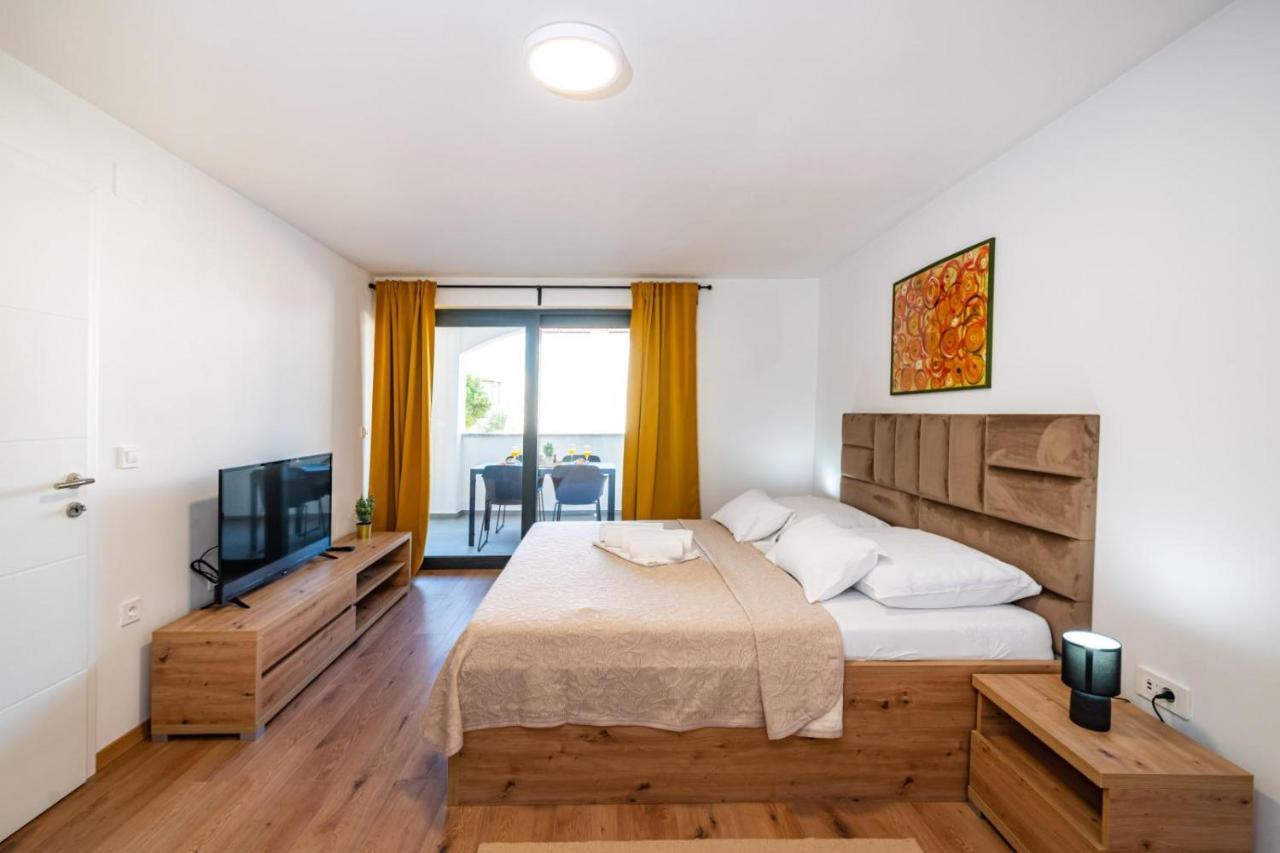 Villa Marta Mandre Esterno foto